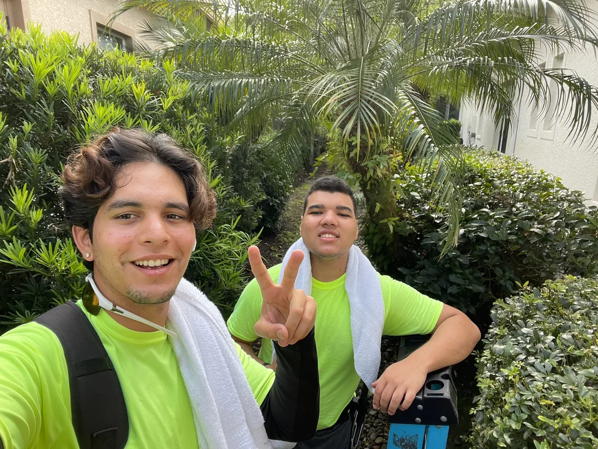 Ducky Windows job photo